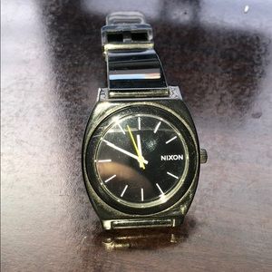 Nixon Time Teller watch